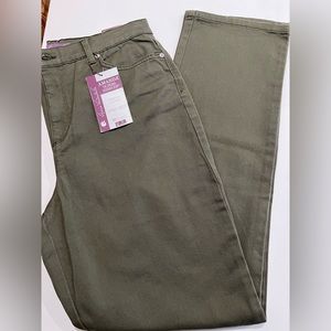 Gloria Vanderbilt Jeans